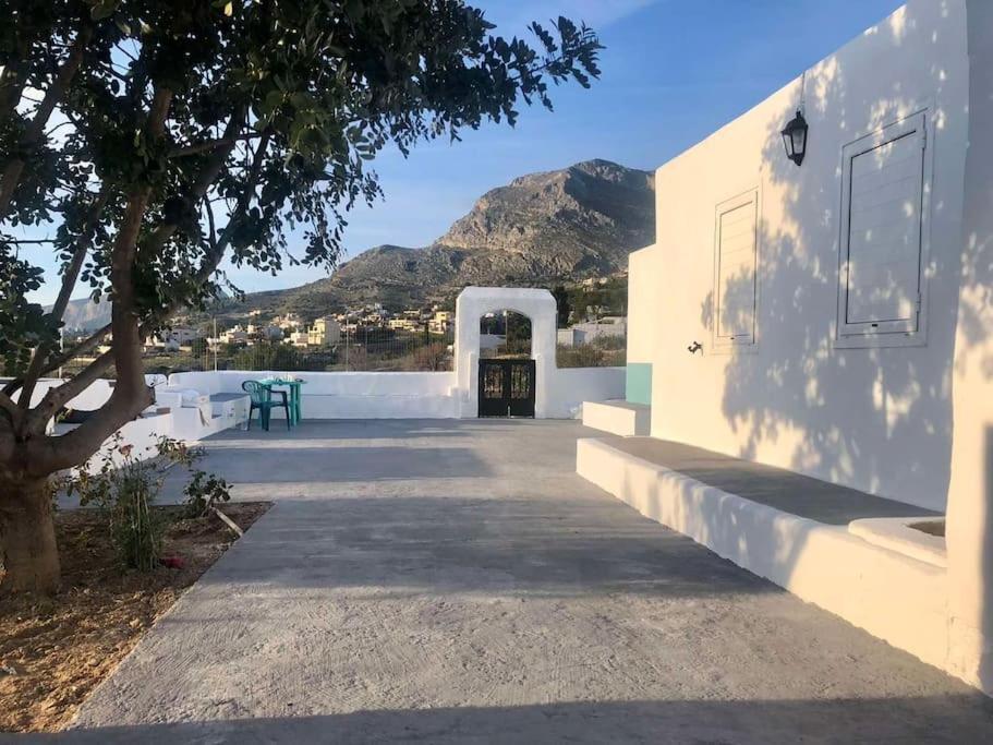 Kareshome-Privacy-View Panormos  Extérieur photo